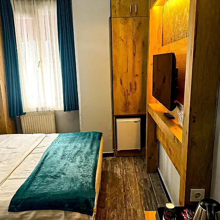 Miss City Hotel Taksim Istanbul Exterior photo